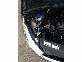 Peugeot 208 1.2 PureTech Blue Lion picture 13