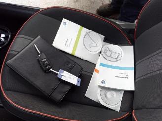Volkswagen Up! Up! (121), Hatchback, 2011 1.0 12V 75 picture 15