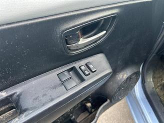 Toyota Yaris Yaris III (P13), Hatchback, 2010 / 2020 1.5 16V Hybrid picture 16