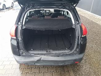 Peugeot 2008 1.2 VTi Active Pack Premium Automatic picture 9