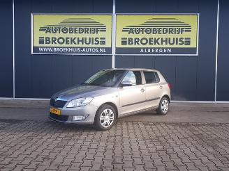 Schadeauto Skoda Fabia 1.2 TSI Ambition DSG automatic 2011/3