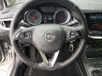 Opel Astra 1.6 CDTI Business+ picture 14