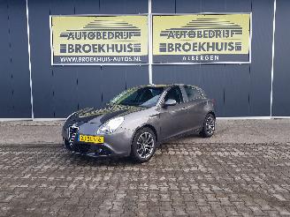 krockskadad bil auto Alfa Romeo Giulietta 1.4 T Distinctive 2011/10