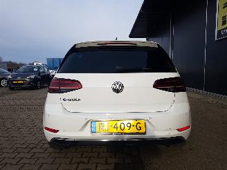 Volkswagen e-Golf e-Golf picture 5