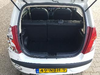 Hyundai I-10 1.1 Active Cool picture 17