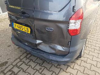 Ford Transit Courier Van 1.5 TDCI Economy Edition picture 14