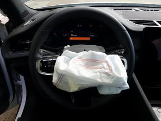 Polestar 2 Polestar 2, Liftback, 2019 63kWh Standard Range Single Motor picture 15