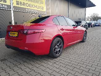 Alfa Romeo Giulia 2.0T Super picture 7