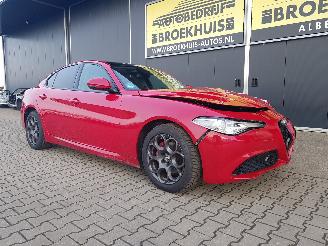 Alfa Romeo Giulia 2.0T Super picture 6