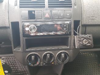 Volkswagen Polo 1.4 TDI Trendline picture 14