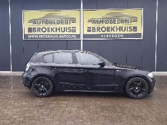 BMW 1-serie 116i High Executive picture 4