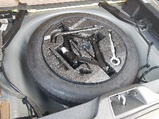 Volvo V-70 2.4D Momentum picture 22