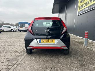 Toyota Aygo 1.0 VVT-i x-play picture 5