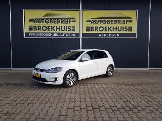 Schadeauto Volkswagen e-Golf e-Golf 2017/12