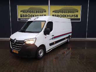 krockskadad bil bedrijf Renault Master T35 2.3 dCi 150 L3H3 Energy Comfort 2021/9