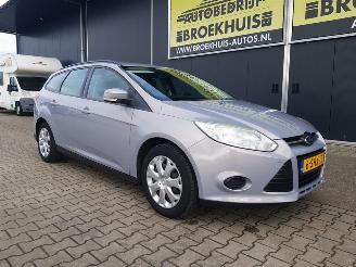 Ford Focus Wagon 1.0 EcoBoost Trend picture 6