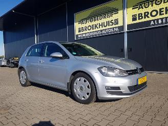 Volkswagen Golf 1.6 TDI Comfortline BlueMotion picture 6