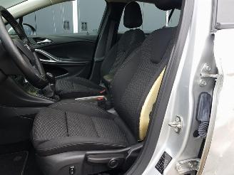 Opel Astra 1.6 CDTI Business+ picture 15