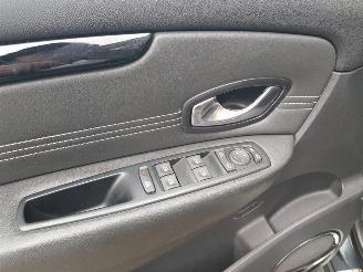 Renault Scenic 2.0 Bose Automatic picture 23