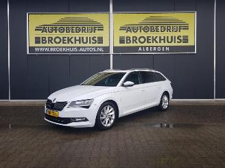 damaged passenger cars Skoda Superb Combi 1.4 TSI ACT Ambition Business 2018/5