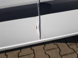 Hyundai I-10 1.1 Active Cool picture 11