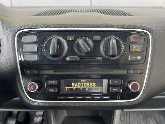 Volkswagen Up! 1.0 move up! picture 15