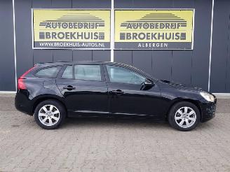Volvo V-60 1.6 D2 Momentum picture 4