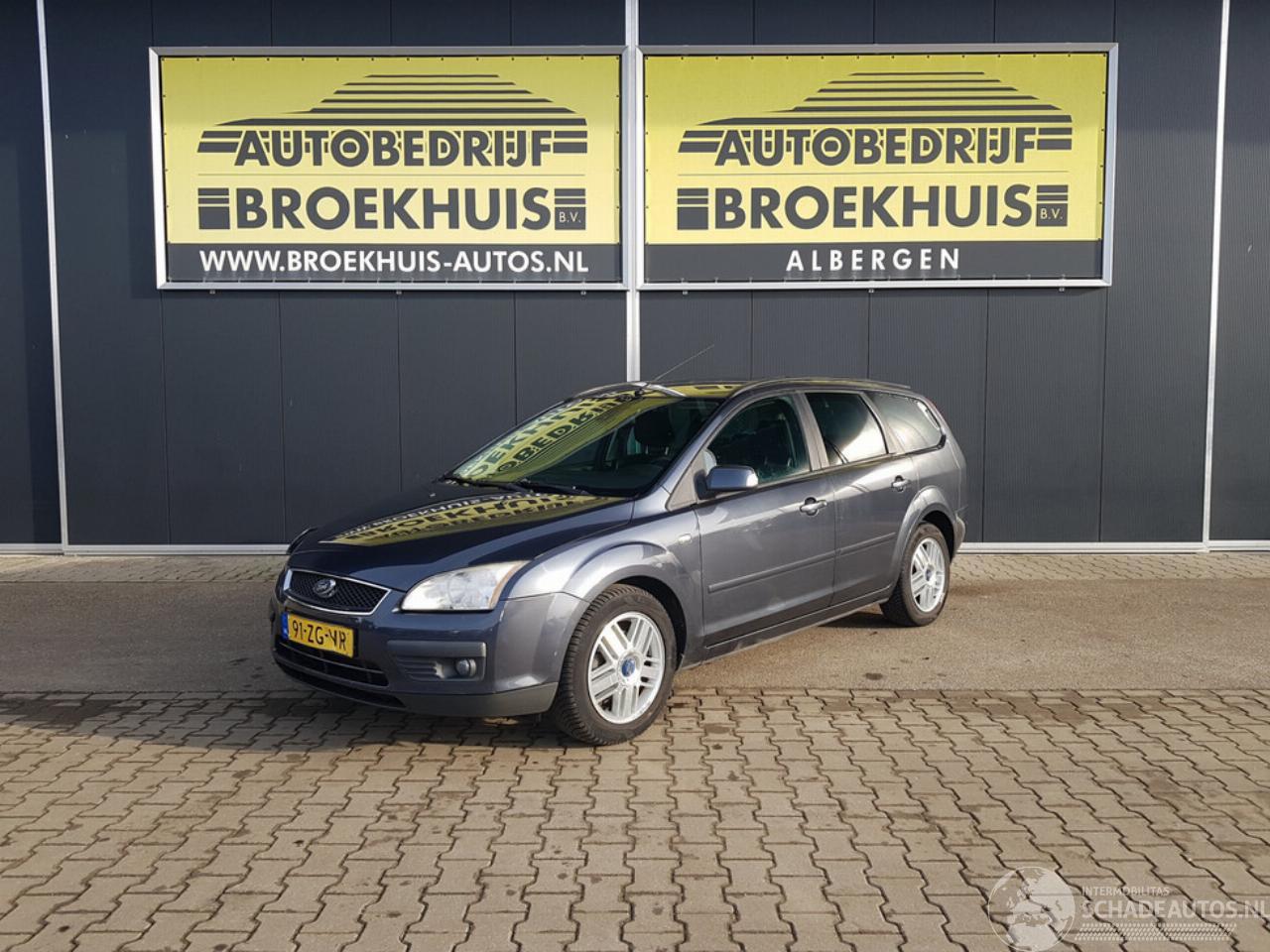 Ford Focus Wagon 1.6-16V Ghia