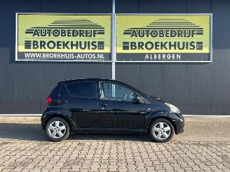 Toyota Aygo 1.0-12V Sport picture 4