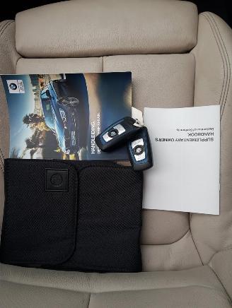 BMW 3-serie 320i M Sport Edition picture 19