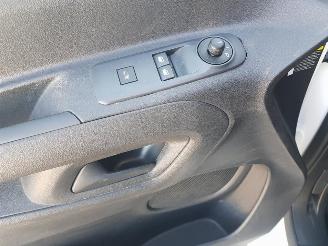 Peugeot Partner 1.5 BlueHDI Premium picture 18