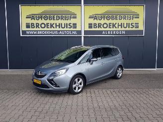 damaged passenger cars Opel Zafira Tourer 1.6 CDTI Business+ 2014/9