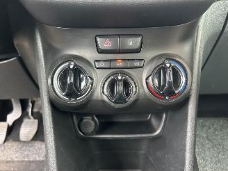 Peugeot 208 1.0 VTi Access picture 18