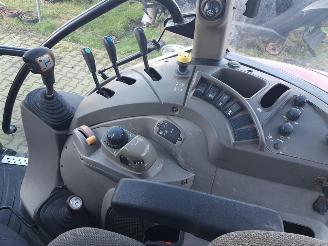 Case  IH FARMALL 105U picture 16