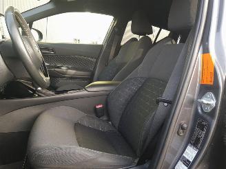 Toyota C-HR 2.0 Hybrid TeamNL picture 22