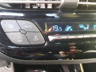 Toyota C-HR 2.0 Hybrid TeamNL picture 28