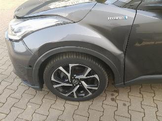 Toyota C-HR 2.0 Hybrid TeamNL picture 14