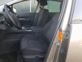 Peugeot 3008 1.6 THP Première picture 13