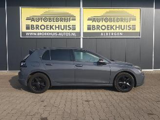 Volkswagen Golf 1.5 TSI Style picture 4