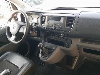 Toyota Proace Worker 2.0 D-4D Cool Comfort Long picture 16