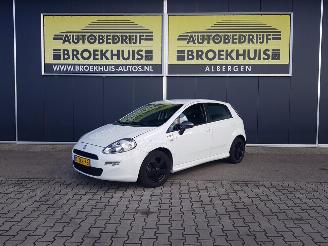 Vrakbiler auto Fiat Punto Evo 0.9 TwinAir Young 2014/8