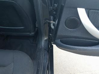 BMW 3-serie 320i Executive picture 13