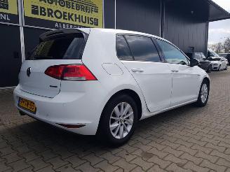 Volkswagen Golf 1.6 TDI Comfortline BlueMotion picture 7