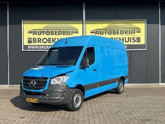 damaged commercial vehicles Mercedes Sprinter 317 1.9 CDI L2H2 RWD 2022/5