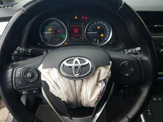 Toyota Auris 1.8 Hybrid Lease picture 26