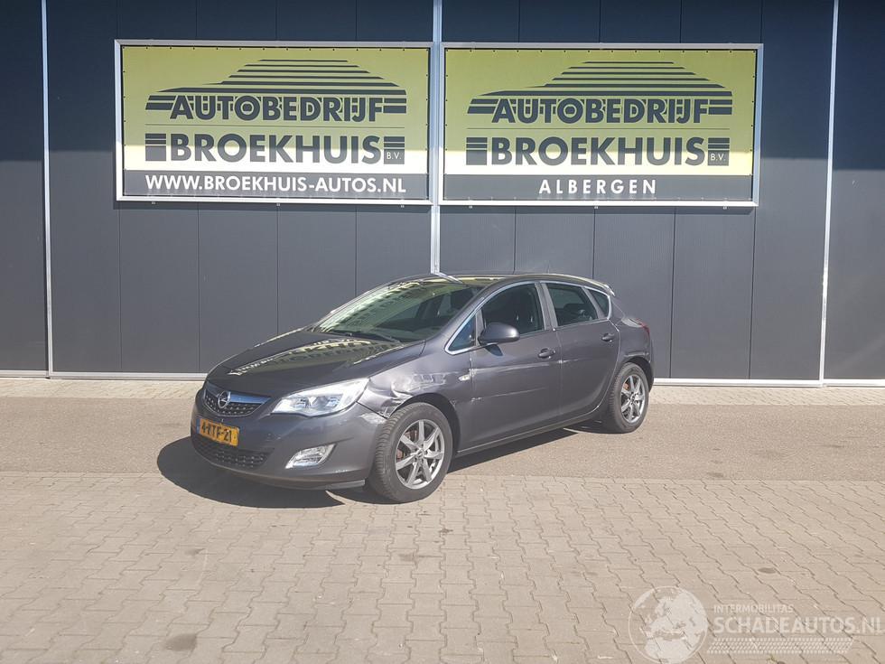 Opel Astra 1.4 Turbo Sport