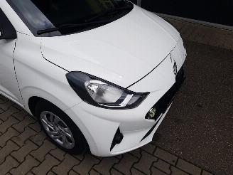 Hyundai I-10 1.0 Comfort picture 10