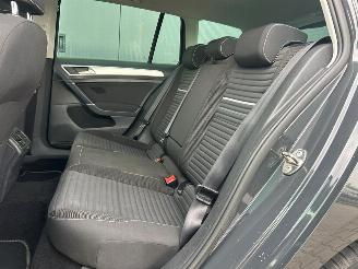 Volkswagen Golf Variant 1.2 TSI Business Edition Connected R DSG picture 14