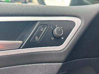 Volkswagen Golf Variant 1.2 TSI Business Edition Connected R DSG picture 23