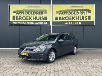 uszkodzony samochody osobowe Volkswagen Golf Variant 1.2 TSI Business Edition Connected R DSG 2015/1